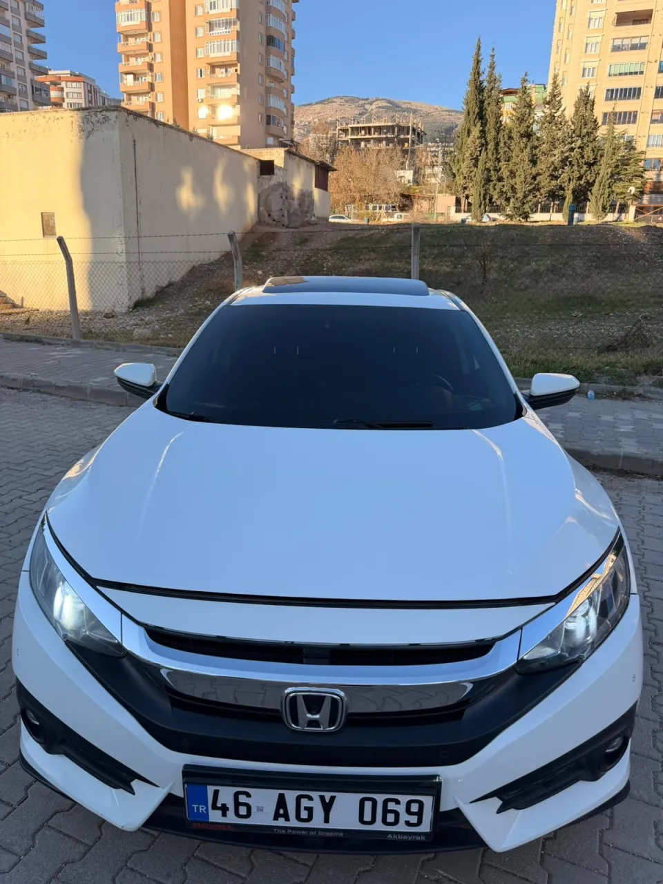 BAKIMLI DEĞİŞENSİZ DÜŞÜK KM HASAR KAYITLI HONDA CİVİC — 14